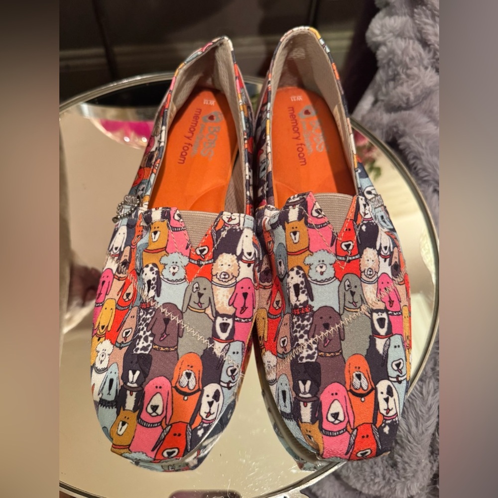 🔥SOLD🔥BOBS by Skechers Women’s size 11W